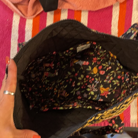 Vera Bradley purse - Picture 2 of 5